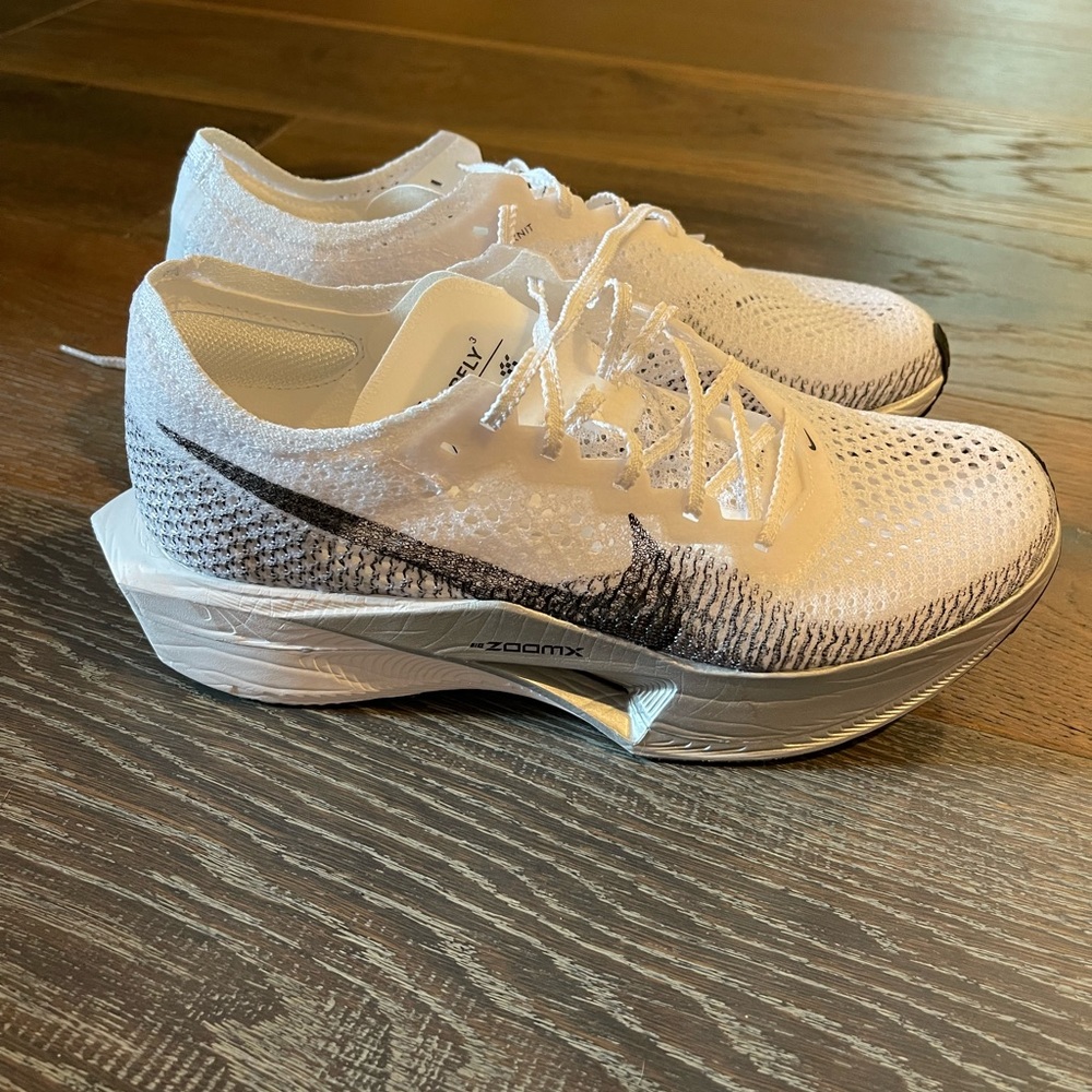 Nike Vaporfly 3 Size 9.5